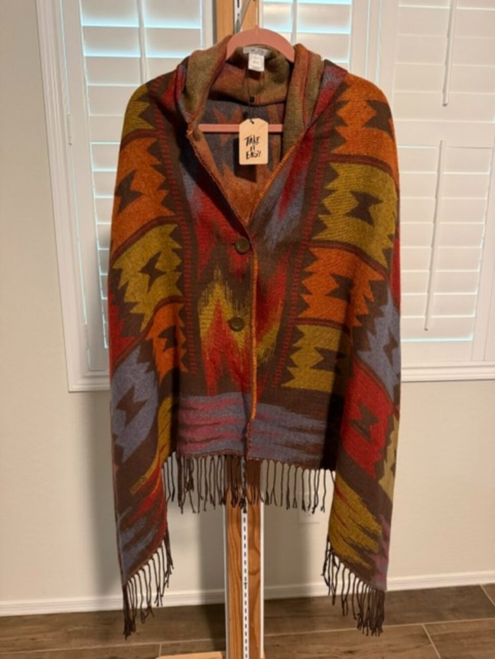 NWT Southwestern Aztec Hooded Fringe Poncho Cape Sunset Sweater Wrap One Size